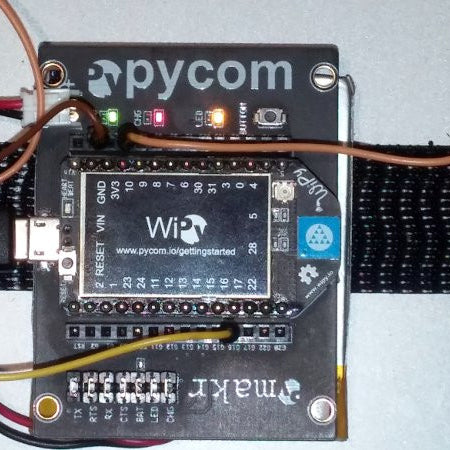 Blink-Ping: A WiPy LED blink with a simple TCP socket