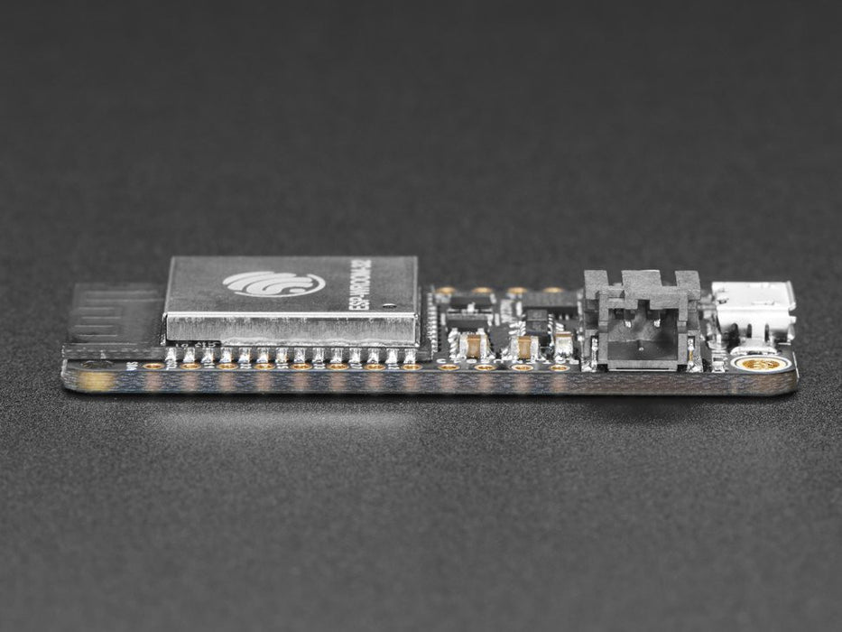 Adafruit HUZZAH32 – ESP32 Feather Board