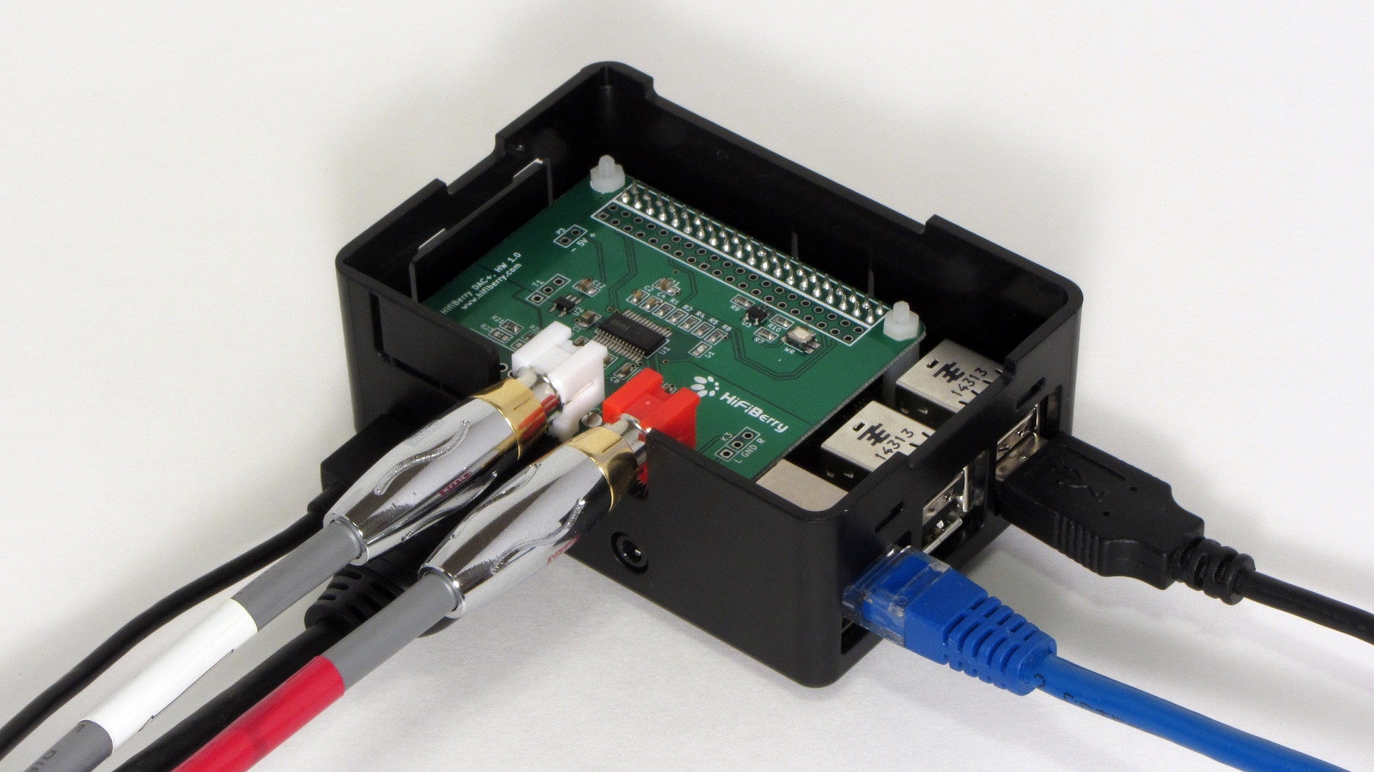 HighPi Pro Case with Universal Port for Raspberry Pi 3 